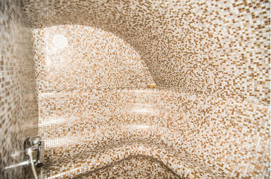 Łaźnia turecka w Szawlach - Łaźnie parowe