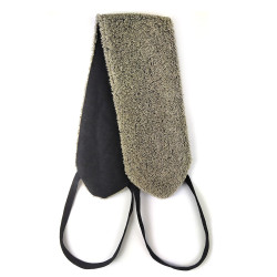 Szczotka do pleców z czarnymi uchwytami 