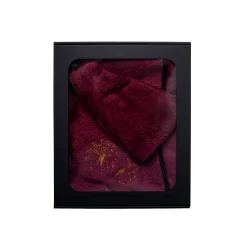 Zestaw prezentowy w pudełku prezentowym dla NIEJ. Damski kapelusz i fartuch do sauny – BORDOWY 