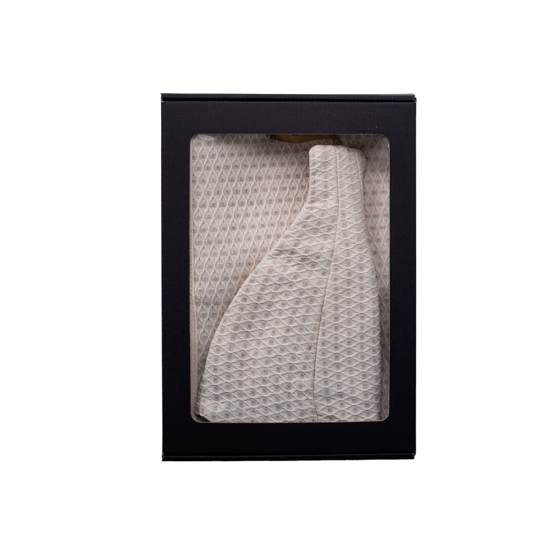 Zestaw prezentowy w pudełku prezentowym dla NIEJ. Damski czepek do sauny i fartuch - LNIANY