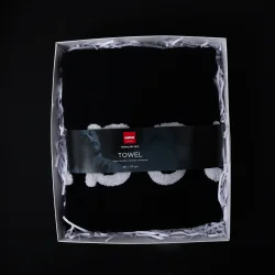 Ręcznik HARVIA #leczeniezciepłem w pudełku prezentowym, 90 x 170 cm, czarny 