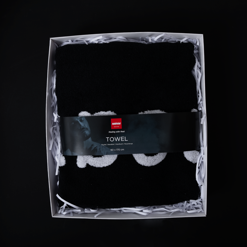 Ręcznik HARVIA #leczeniezciepłem w pudełku prezentowym, 90 x 170 cm, czarny
